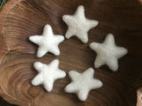 Felted wool stars, set of 100, Snowberry White