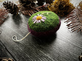 Round ornament, Douglas Aster