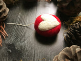Round ornament, Paintbrush Red w/ Heart